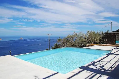 Hillside Villa over Lemonodasos
