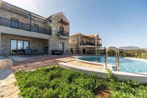 Villa Seiri by PosarelliVillas