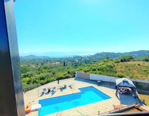 Heaven House with pool