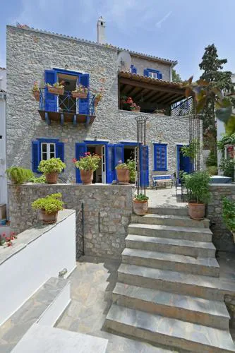 Avlaki Haven House