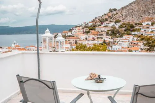 SUNSET STUDIO - HYDRA DREAM HOUSES