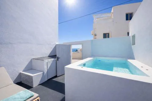 Iliana's Getaway - Private Villa with Jacuzzi
