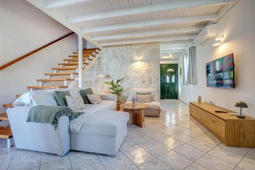 Ionelia Seaview apartment 1