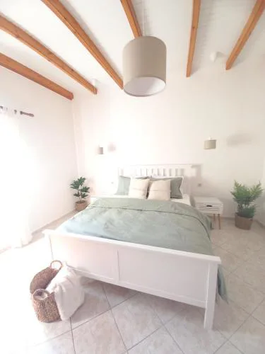 Manolia Apartments