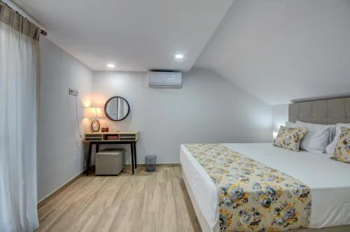Oasis Apartments