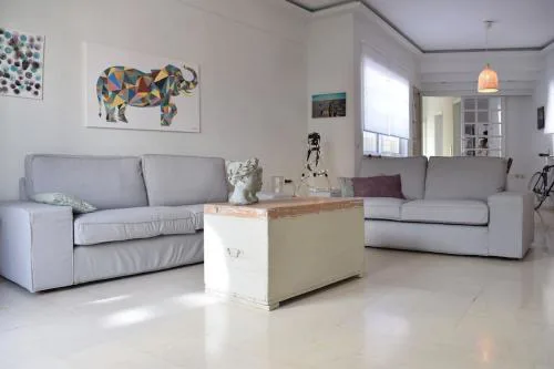 Central Cozy Flat