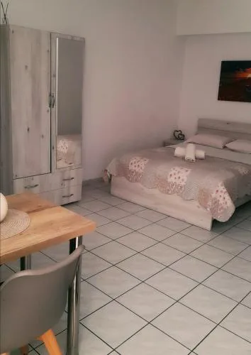 Central Studio 2