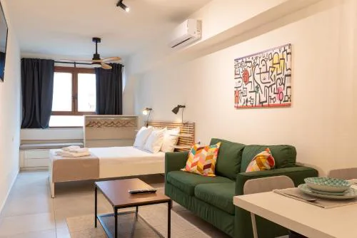 City Flat 18/21