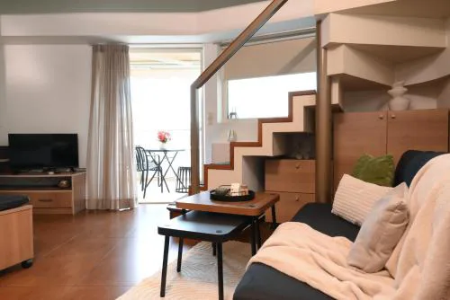 Dione Central Loft