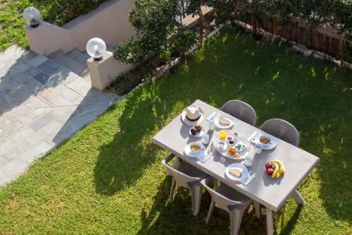 Elio B 1BDR Apt 1 min from the beach by Hospi Living