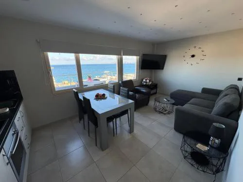 MAXIM APARTMENT