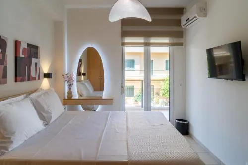 Minos Apartment