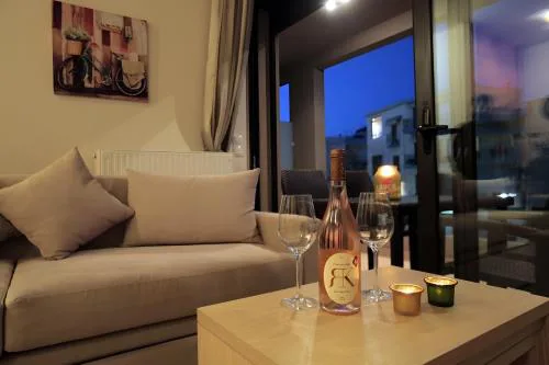 Onyx city Center Suite With parking