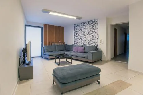 Prime 3BR-2BA Apt in Heart of Heraklion-Fiber WIFI Steps to Lions Sq-Museum, Walk to Port #1
