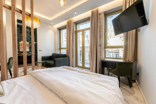 Royal Gold City Suites by Omilos Hotels