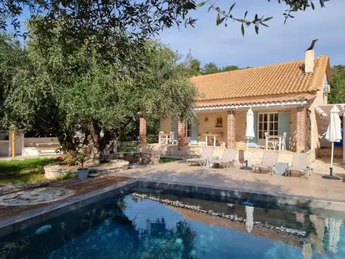 Villa Leïa, luxury villa for 6 people with pool