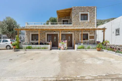 Iliana Apartments