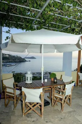 Nice flat with 2 rooms,2 baths and seaview