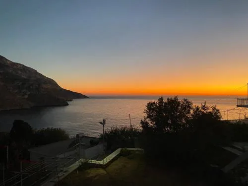 Studio Saroukos