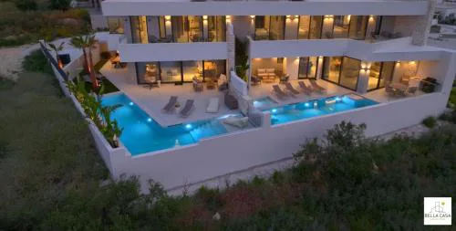 Bella Casa - Newly Built Designer Villa