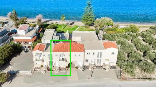 Kalyves Sand- Beach front apartment