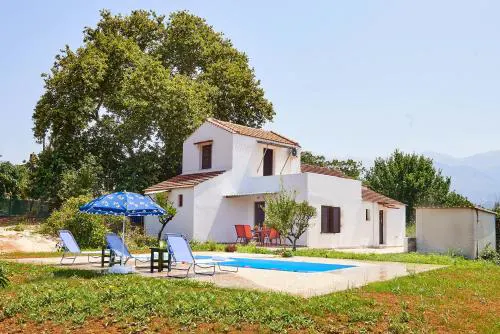 Platanos Stone House I With Shared Pool