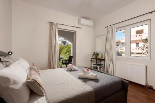 Sellianos Apartment In Kalyves -BY APOKORONAS VILLAS