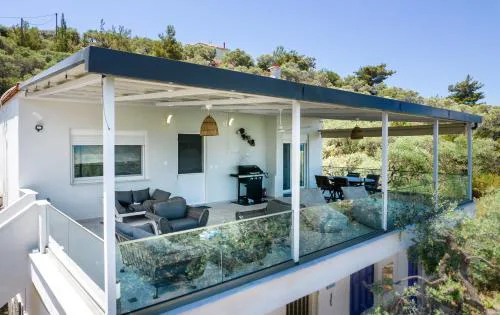 Efi's House