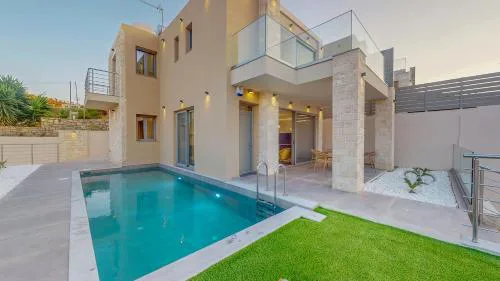 Eureka Villas