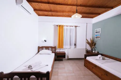 OVGORA - Aretousa sea view room, Kamilari village