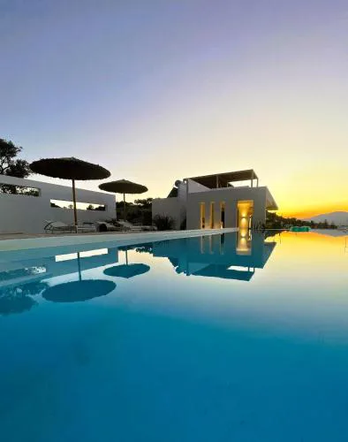 Psarea Villas - Gesamte Anlage mit 3 Häusern und Pool