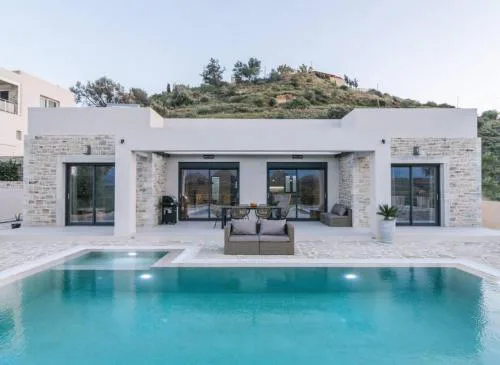 Villa Ida in Kamilari by South Cretan Villas