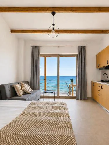aelia beach living III