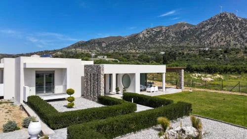 Bianca luxury house