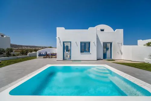Beautiful Santorini Villa 2 Bedroom Villa Private Pool & Magical Sea Views
