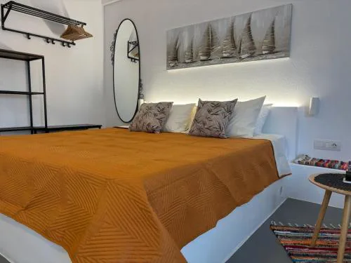 Cavalari Santorini - Sunny and quiet room #2