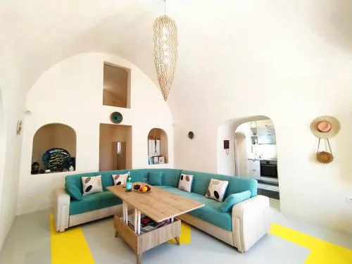 Dream Home- Santorini Cave House