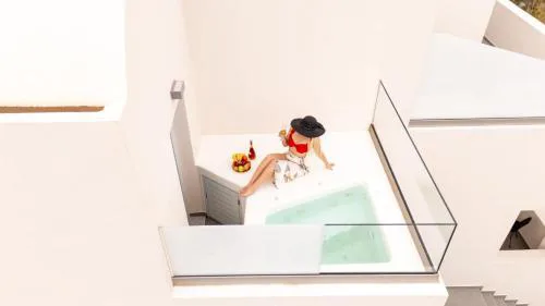 Stay Lux Suites