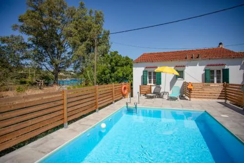 Beach House Varvara