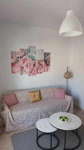 Nikol's appartment