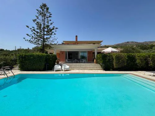Villa Kanali