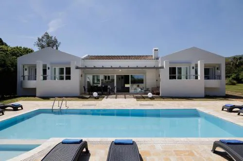 Villa Levanda by WhiteDream Villas