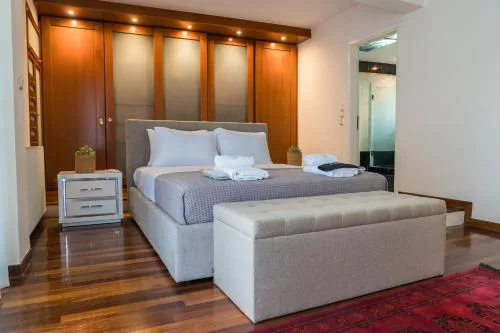 GRAND SUITE by F & G