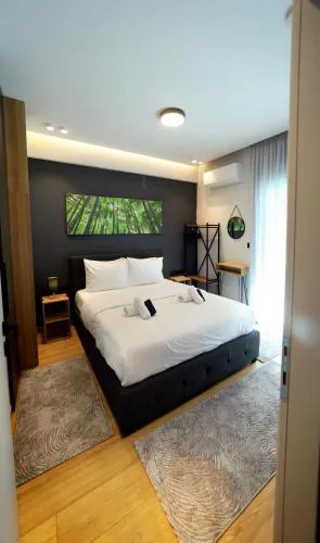 Lago Suite