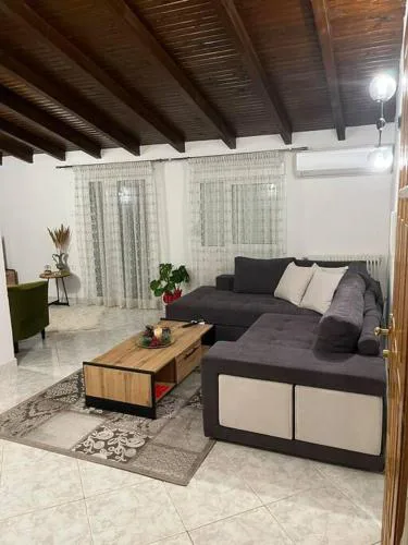 The penthouse kastoria