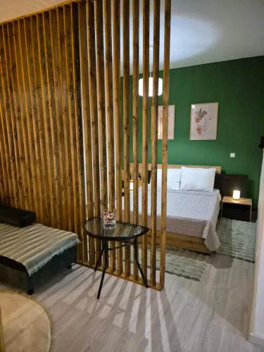 Uranus apartment