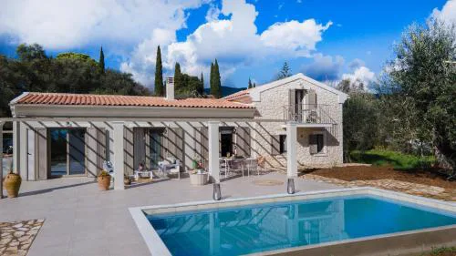Villa Oliva with Private Pool by Konnect
