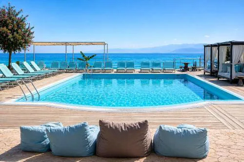 Agnes Beach Hotel Apartments