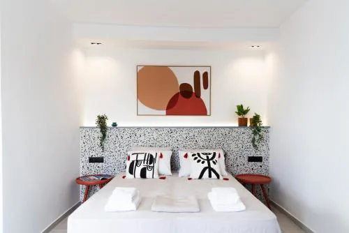 Seaside Suites