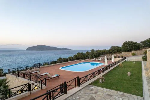 Tholos Boutique Houses